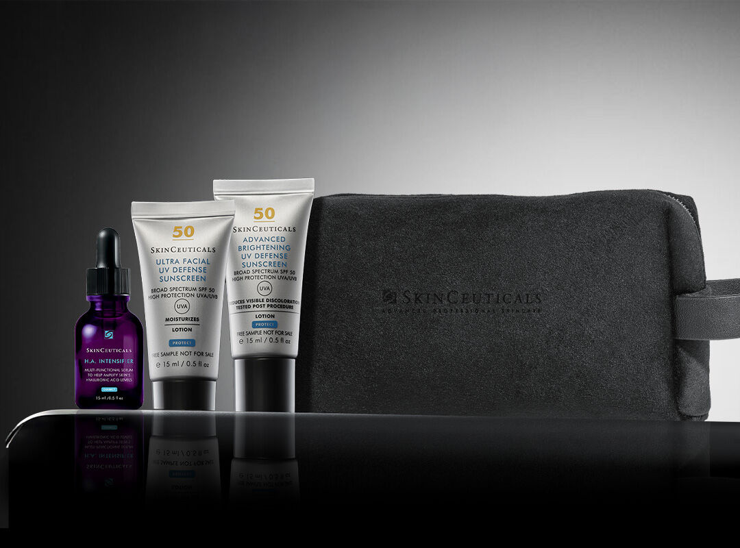 Prodotti per la routine di skincare SkinCeuticals: il siero C E Ferulic, il siero P-TIOX e la protezione solare Ultra Facial Defense SPF 50​